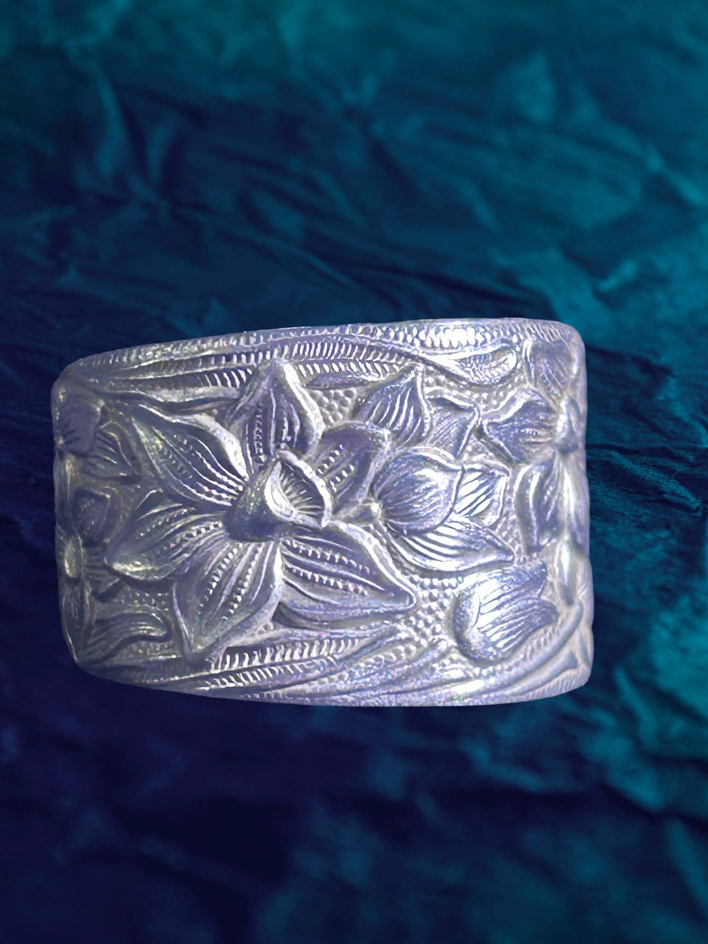 Timeless Beauty: Narcissus 1934 Pattern Spoon Ring Wide Band Limited Stock