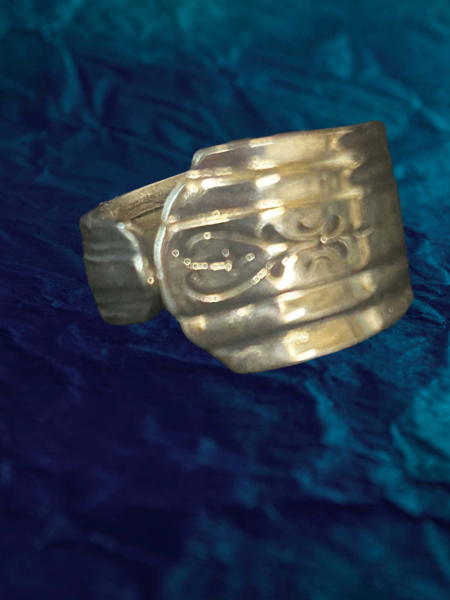 Charming Elegance 1940 Avon Pattern Spoon Ring